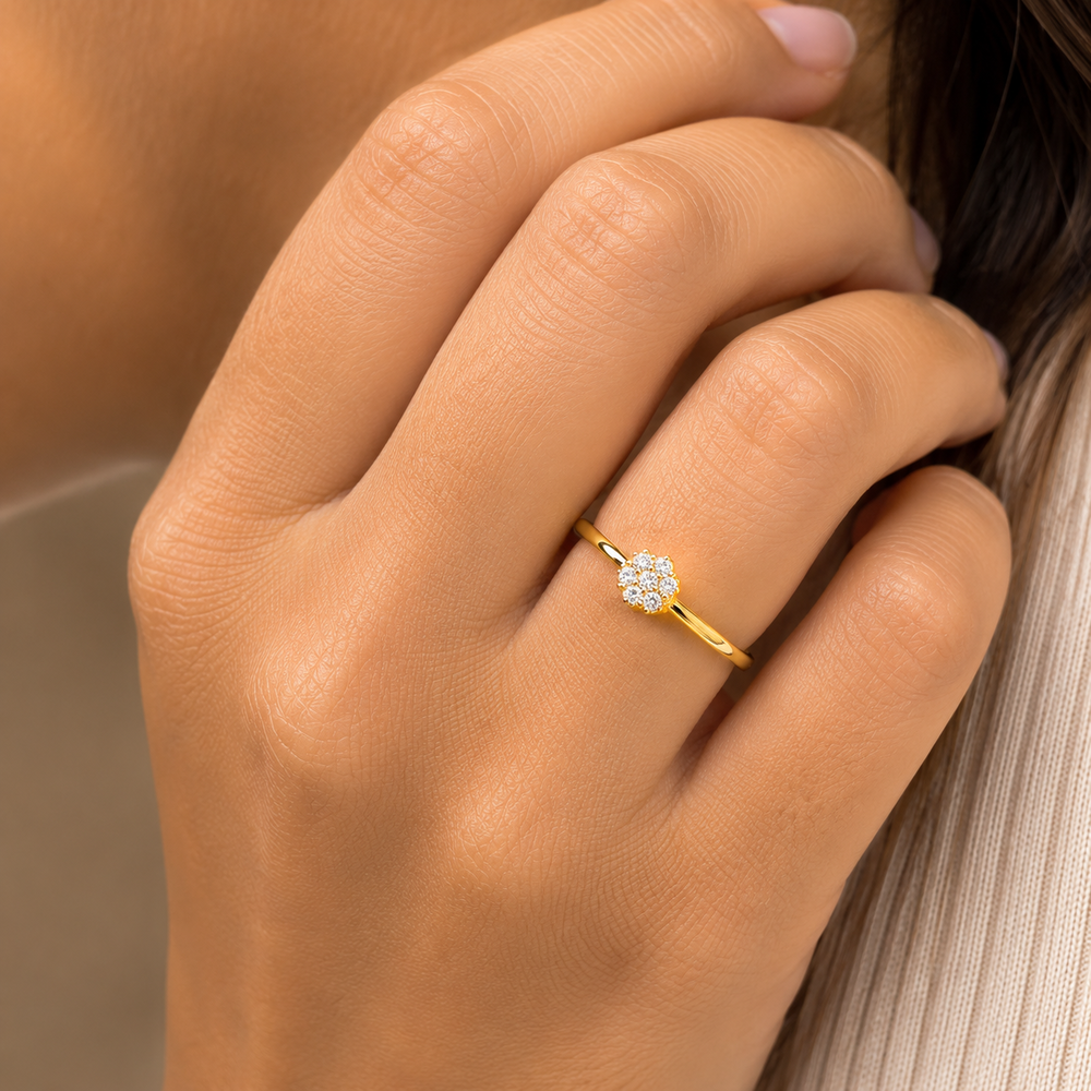 Anel Flor Banhado a Ouro 18k com Zircônias Tam23