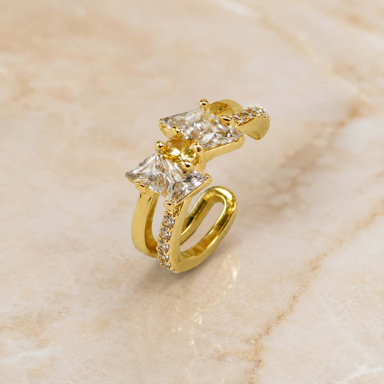 Brinco Cartilagem Piercing Fake 2 Pedras Banhado a Ouro 18k com Zircônias - 1 cm