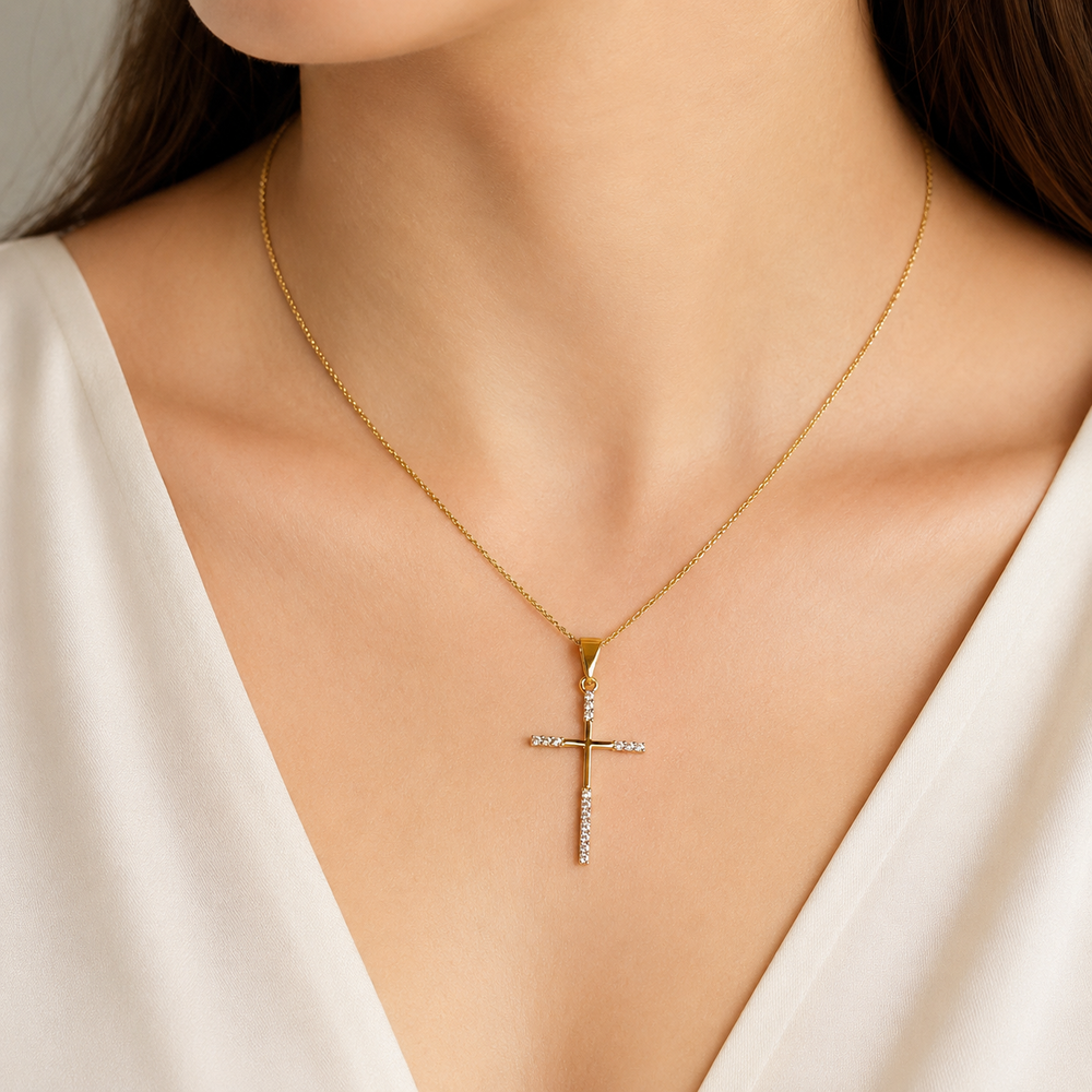 Pingente Cruz Crucifixo Cravejado Banhado a Ouro 18k com Zircônias - 3 cm