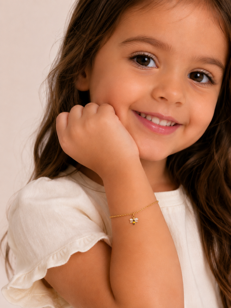 PULSEIRA INFANTIL ABELHINHA BANHADA A OURO 18K