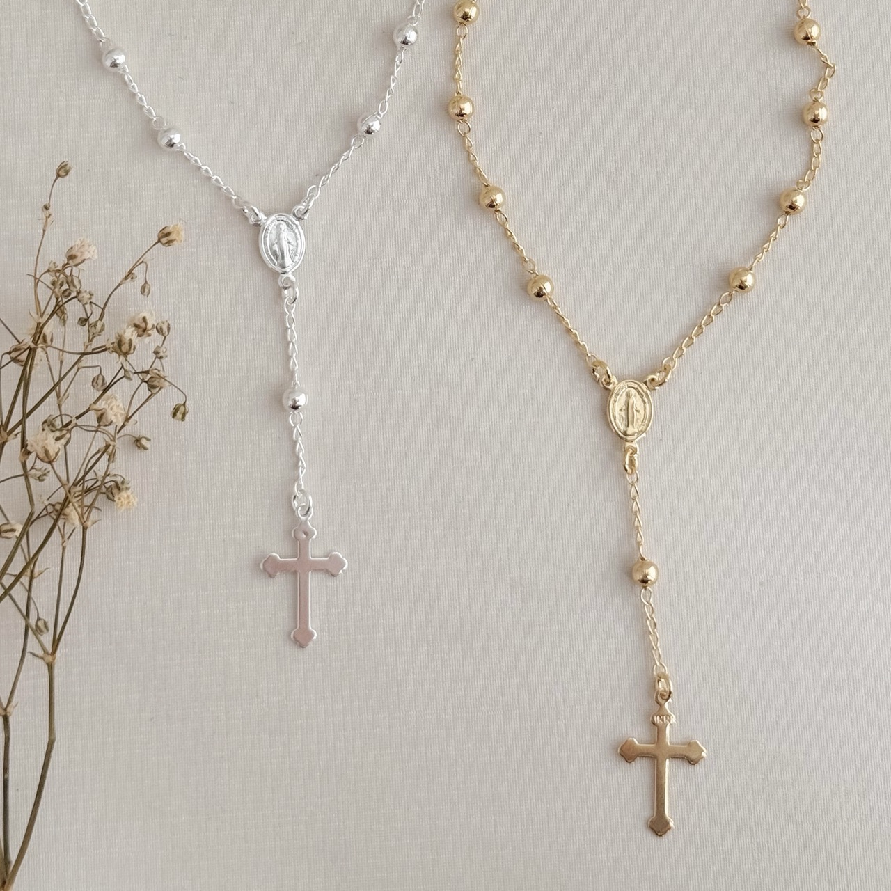 12.2209.0.S - Pulseira terço com entremeio de Nossa Senhora das Graças e crucifixo