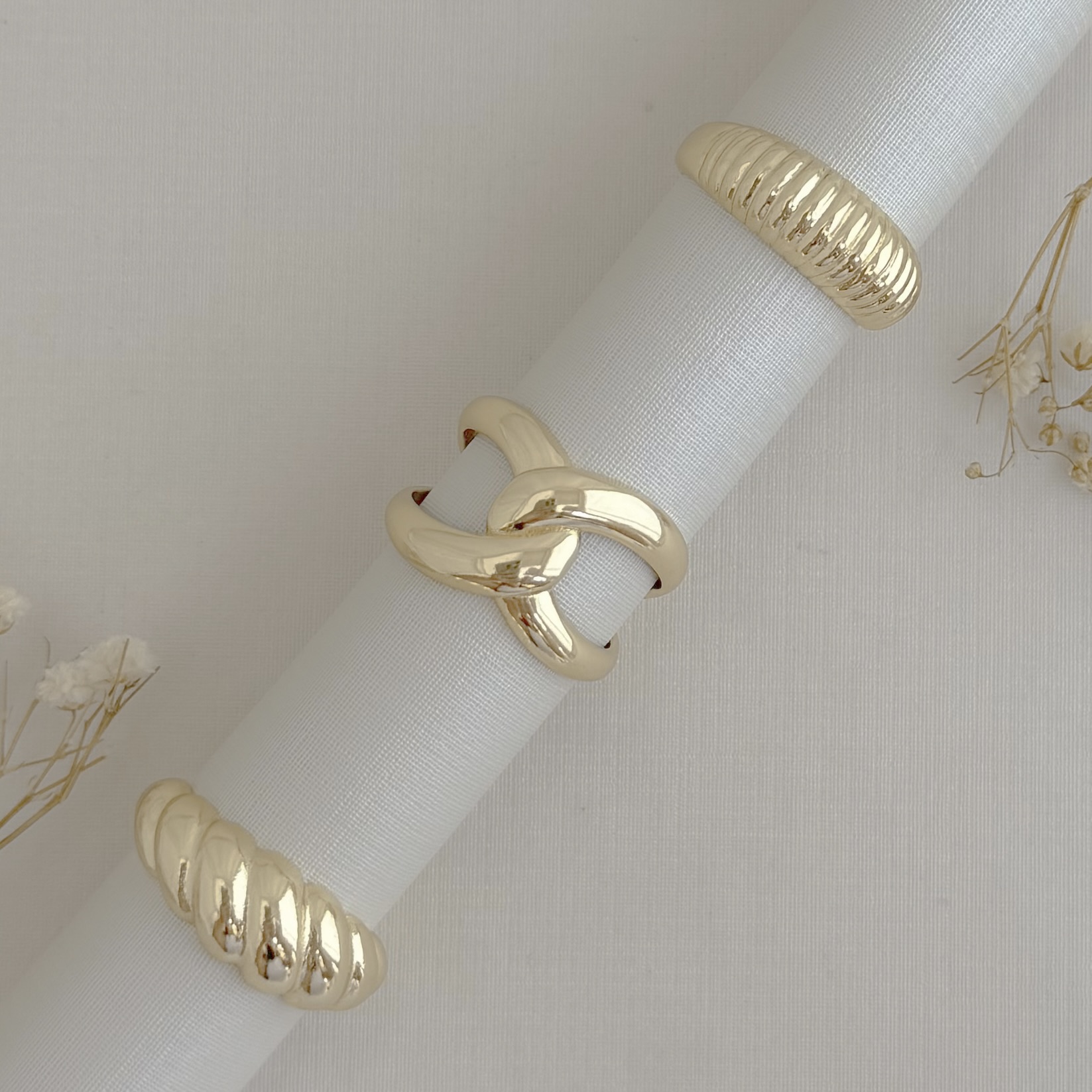 03.2503.0.O - (20) Anel em aro X arredondado liso simples