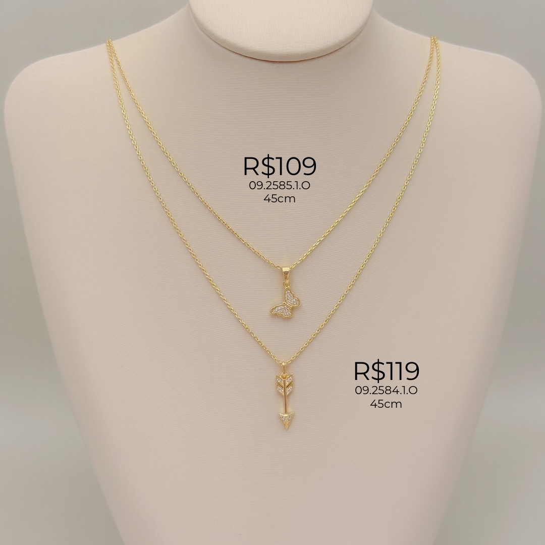 09.2585.1.O - (45) Colar em cartier com pingente de borboleta cravejada  com borda lata lisa