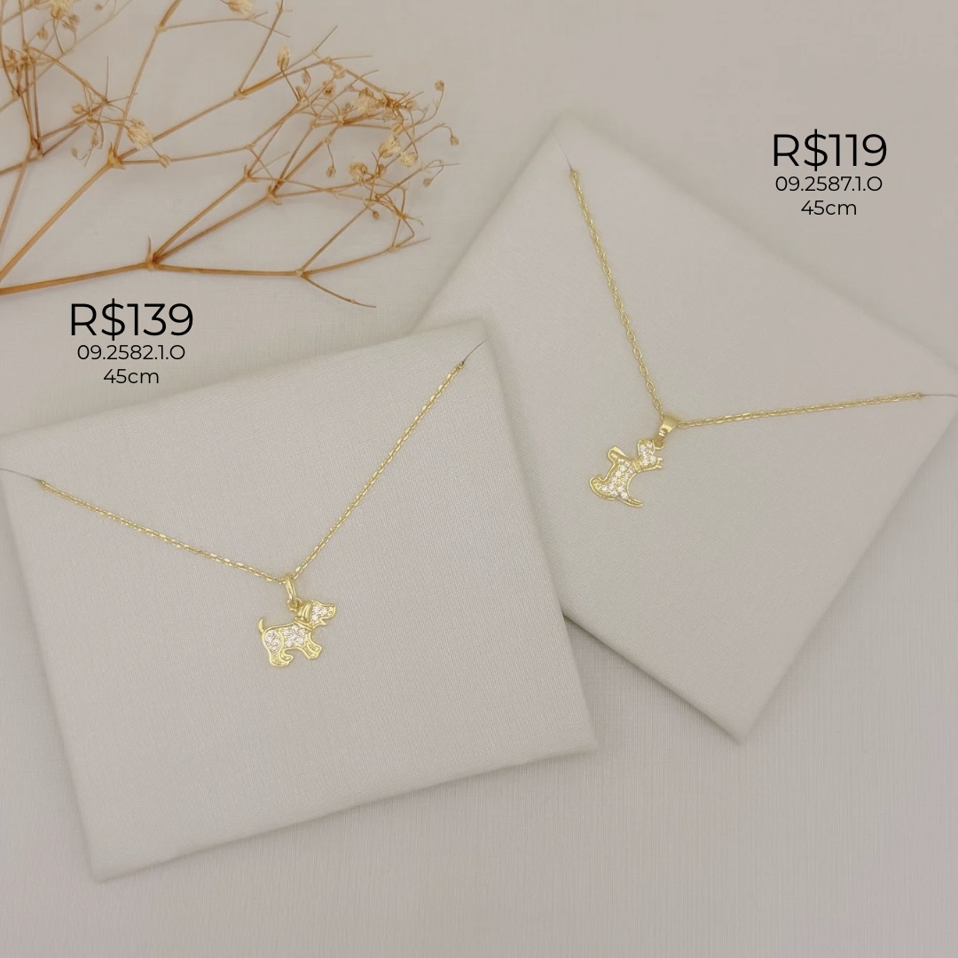 09.2587.1.O - (45) Colar de cartier com pingente de cachorro em pé abaloado cravejado