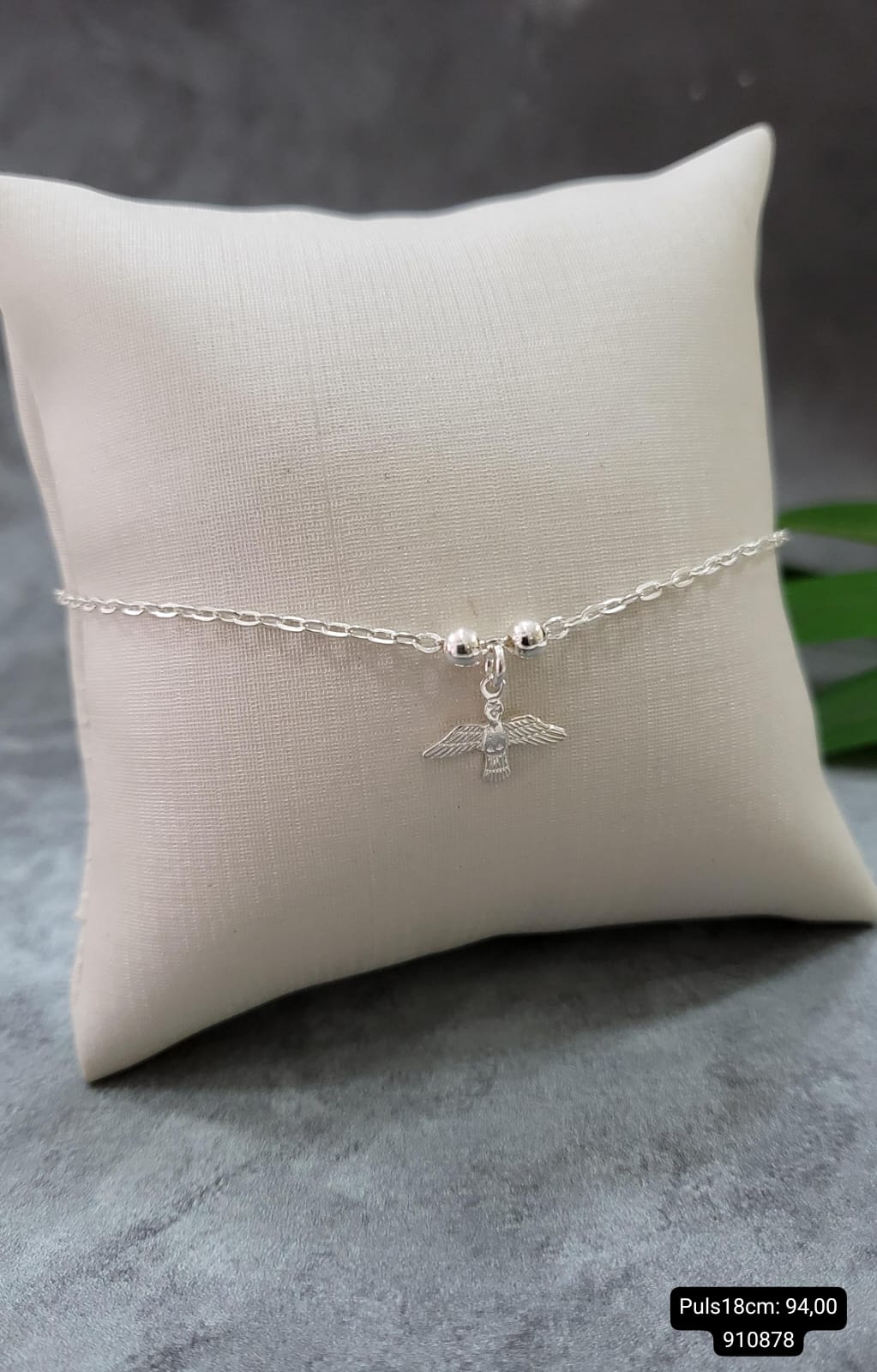 Pulseira com duas bolinhas pequenas e pingente espirito santo prata 925 TAM18CM