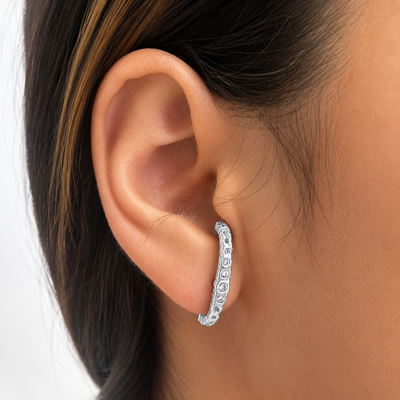 BRINCO EAR HOOK PONTOS DE LUZ