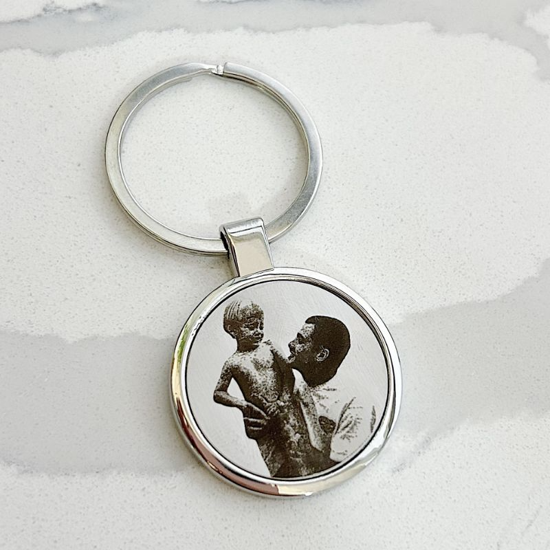 CHAVEIRO PERSONALIZADO REDONDO EM AÇO INOX. 30MM DE DIÂMETRO.