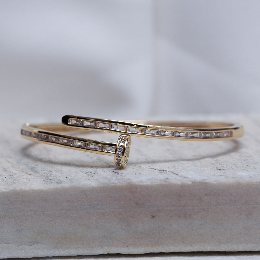 BRACELETE PREGO COM ZIRCÔNIAS NAVETE CRISTAIS BANHO URO 18K