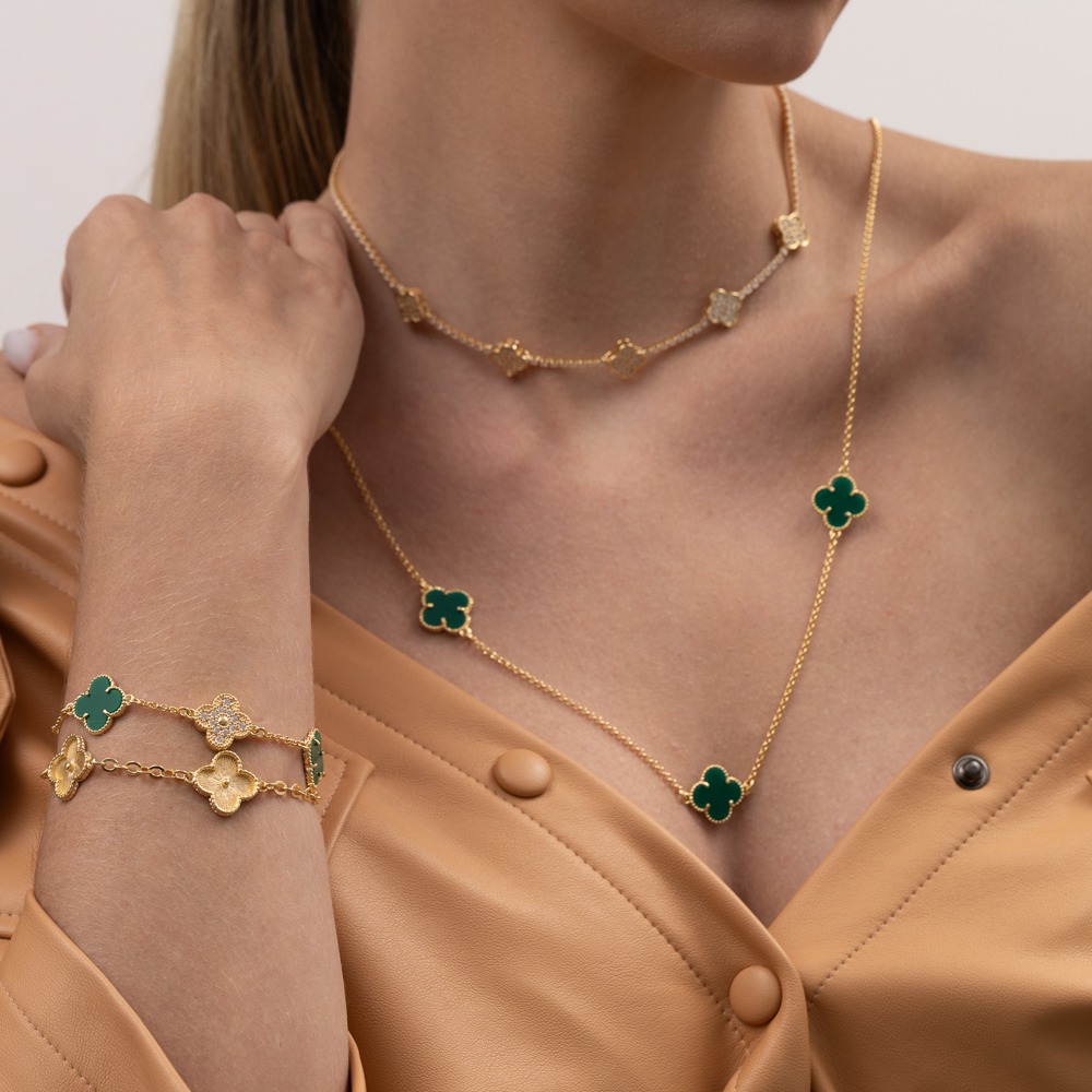COLAR LONGO TREVO VERDE BANHO OURO 18K