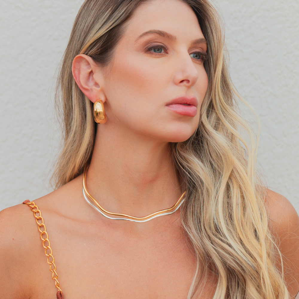 COLAR ARO ONDULADO BANHO OURO 18K