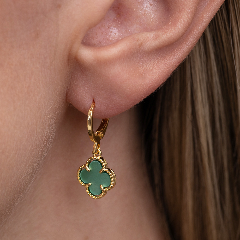 BRINCO VIRGINIA VERDE BANHO OURO 18K