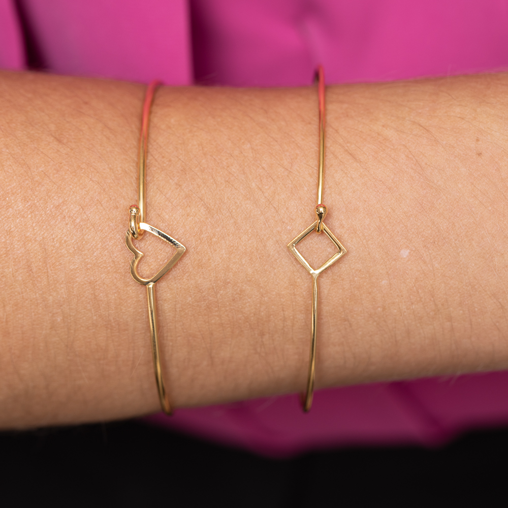 BRACELETE FINO COM FECHO LOSANGO BANHO OURO 18K