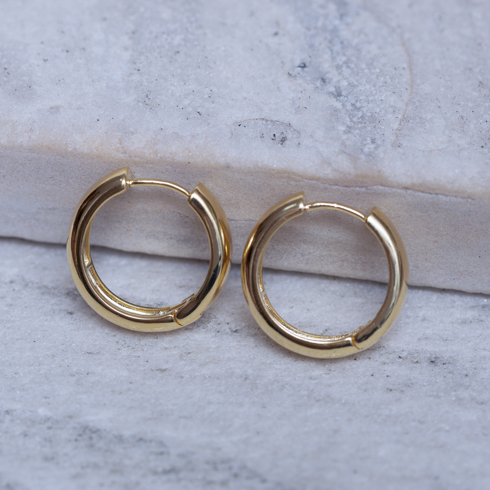 BRINCO ARGOLA G LISA BANHO OURO 18K