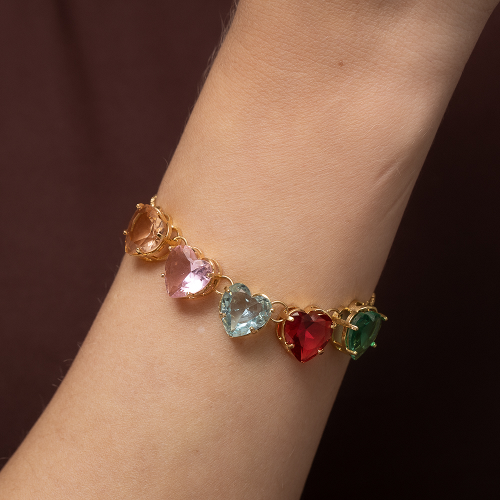PULSEIRA GRAVATINHA CORAÇÃO COM PEDRAS COLORIDAS BANHO OURO 18K