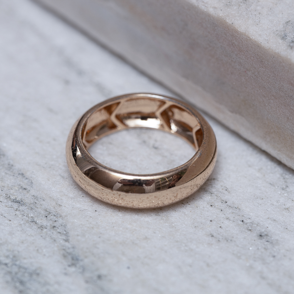 ANEL LISO ABAULADO BANHO OURO 18K