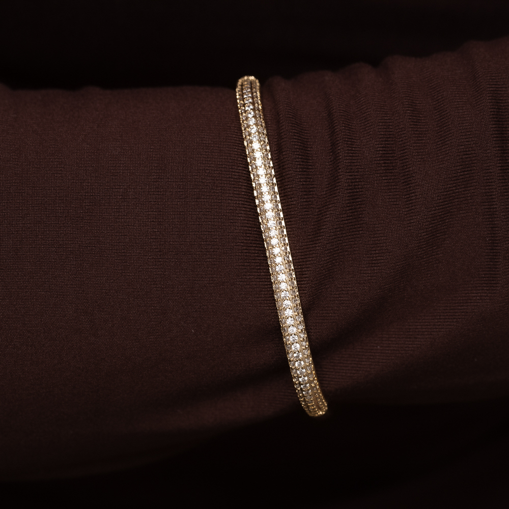 BRACELETE QUADRADO CRAVEJADO CRISTAL BANHO OURO 18K