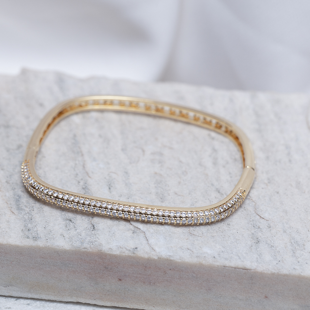 BRACELETE QUADRADO CRAVEJADO CRISTAL BANHO OURO 18K