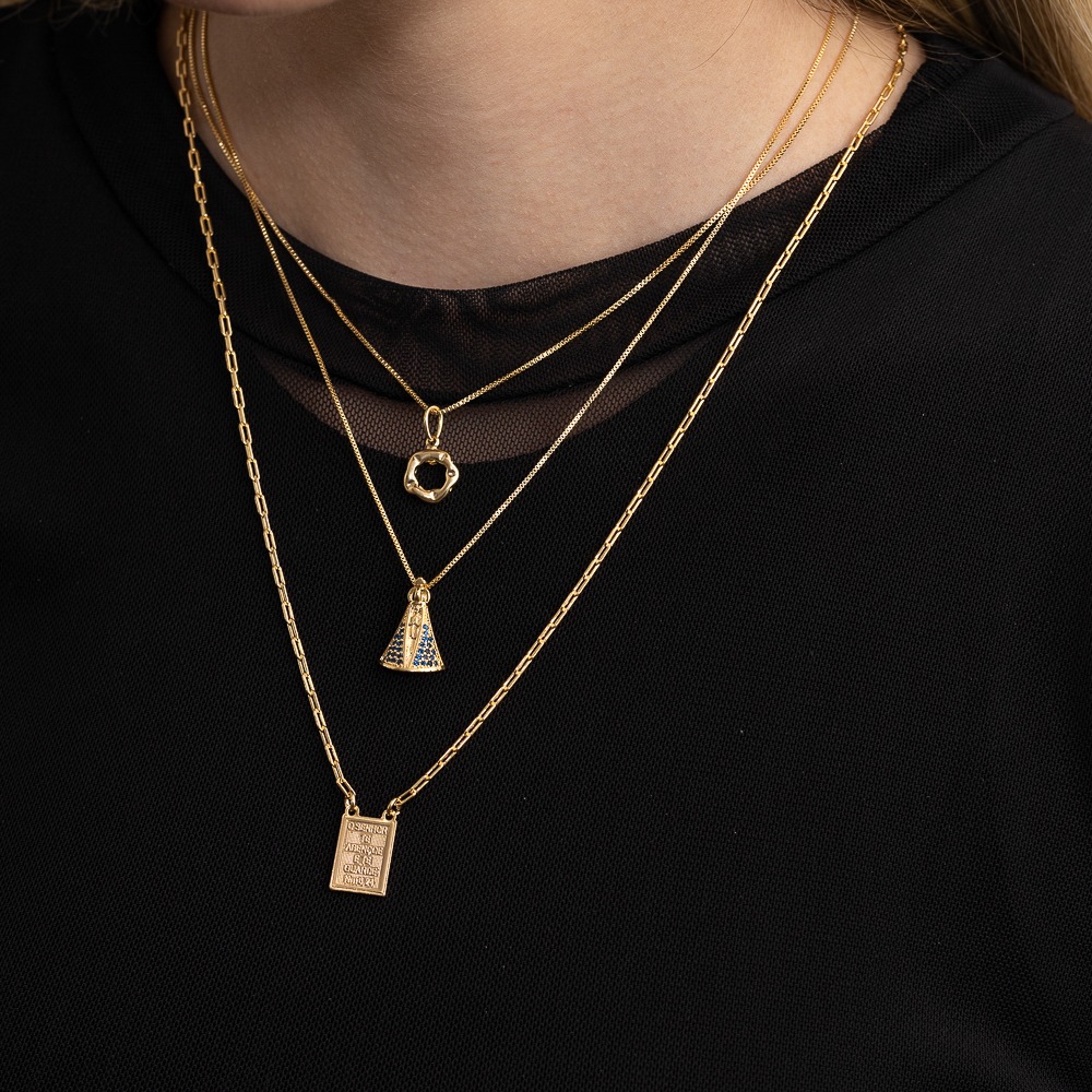COLAR NOSSA SENHORA M COM ZIRCÔNIAS AZUL BANHO OURO 18K