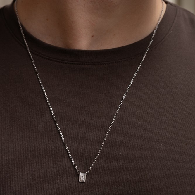 COLAR ESCAPULÁRIO MASCULINO NOSSA SENHORA EM AÇO INÓX