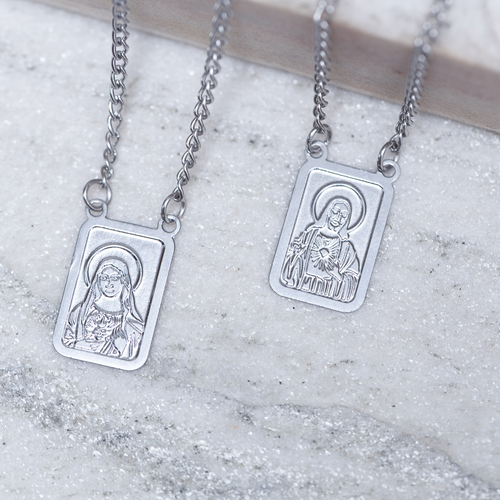 COLAR ESCAPULÁRIO MASCULINO SAGRADO CORAÇÃO DE JESUS EM AÇO INÓX
