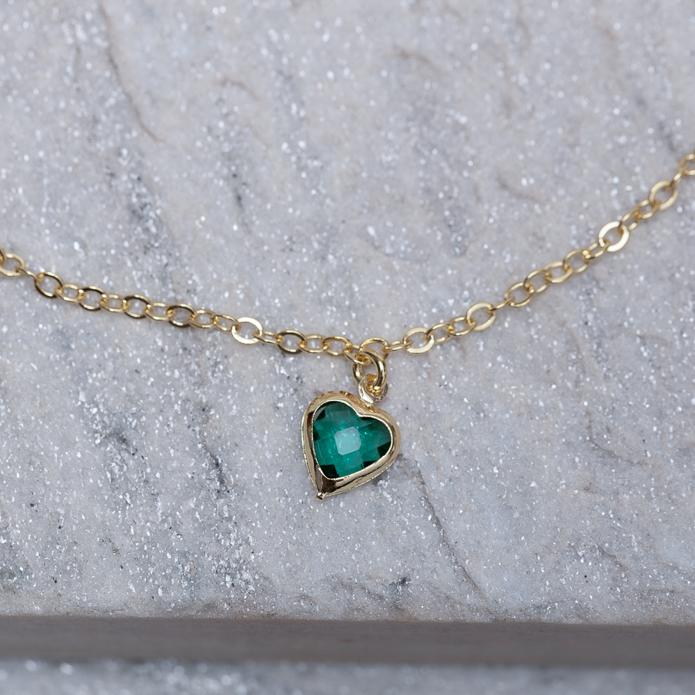 TORNOZELEIRA CORAÇÃO VERDE BANHO OURO 18K