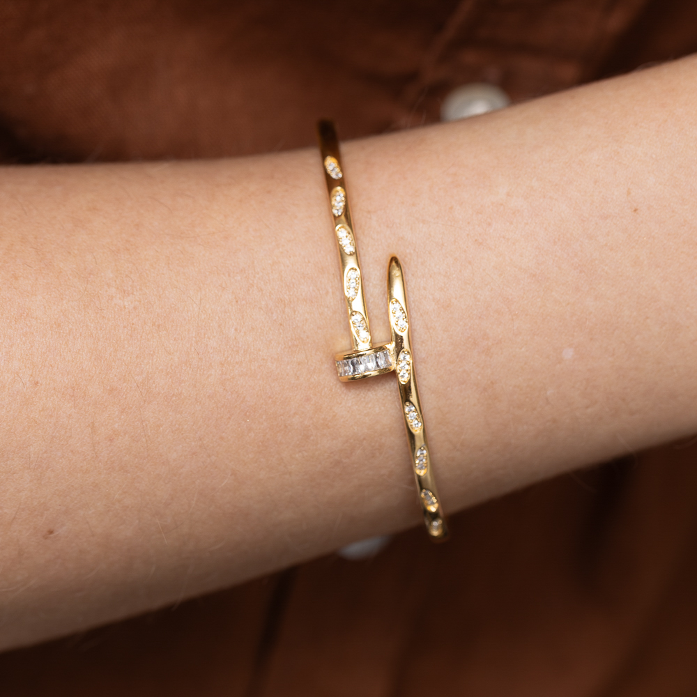 BRACELETE PREGO CRAVEJADO CRISTAL BANHO OURO 18K