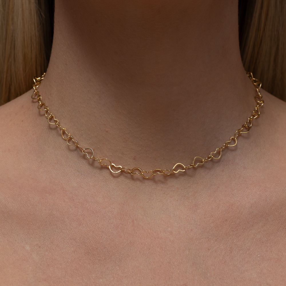 CHOKER ELOS CORAÇÕES BANHO OURO 18K