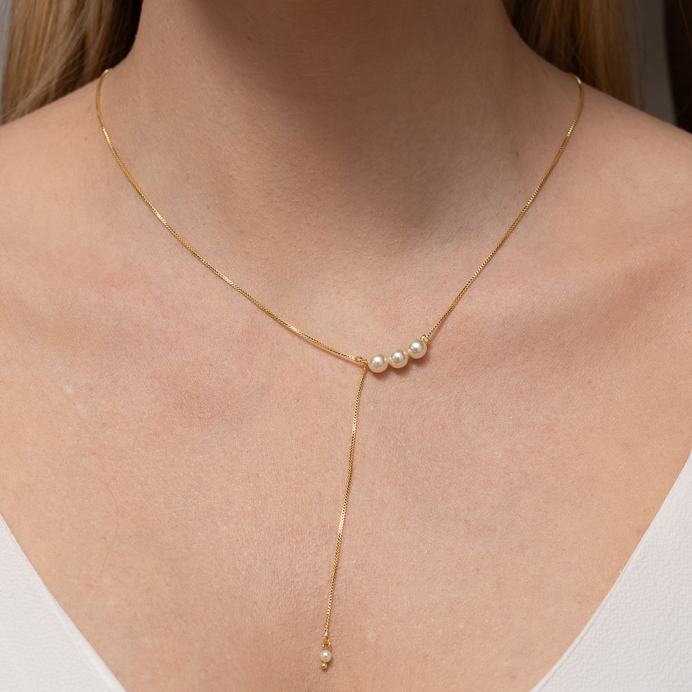 COLAR PÊNDULO COM PÉROLAS BANHO OURO 18K