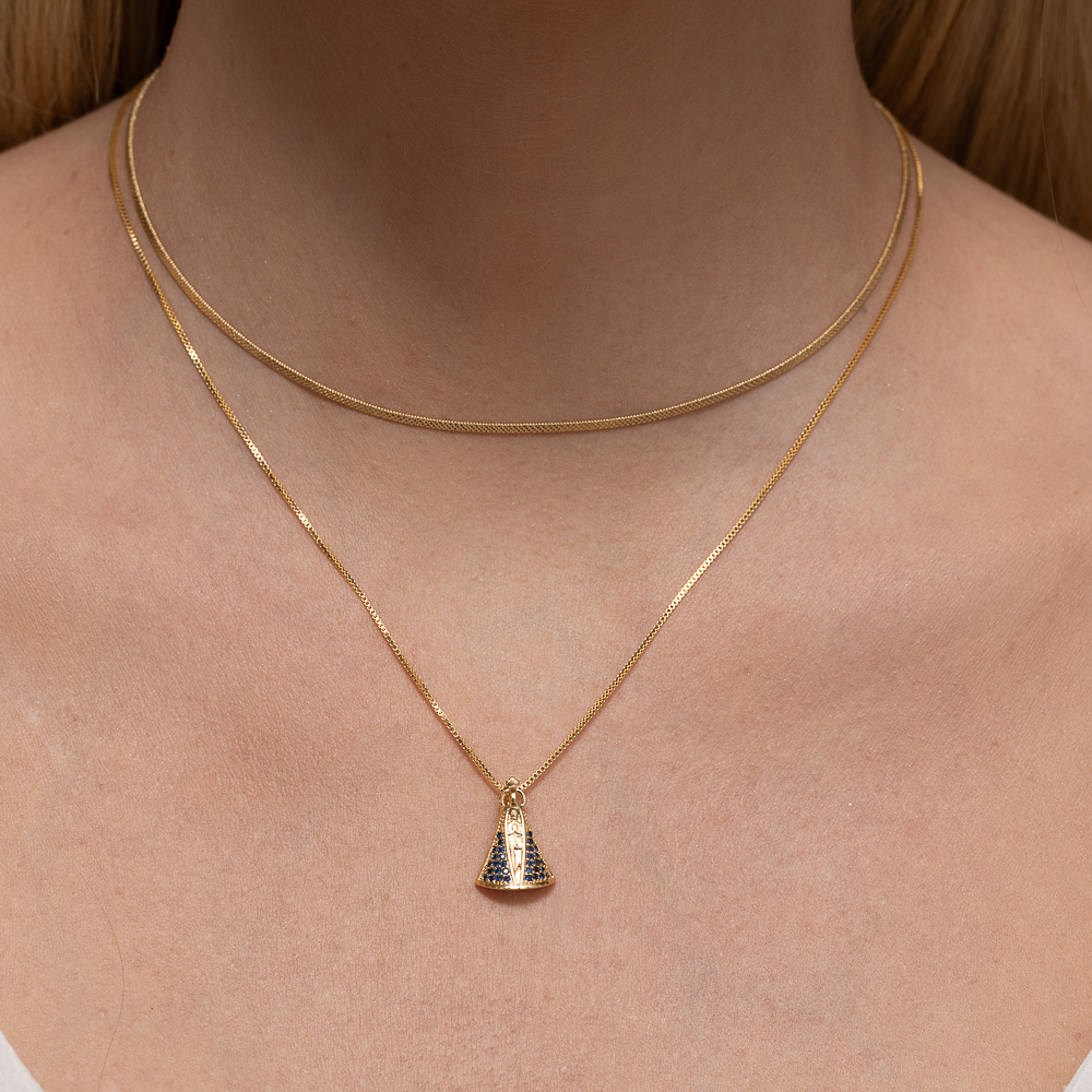 COLAR NOSSA SENHORA G MANTO AZUL BANHO OURO 18K