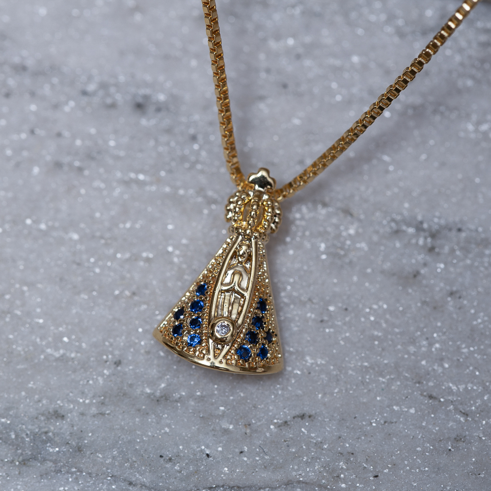 COLAR NOSSA SENHORA M MANTO AZUL BANHO OURO 18K