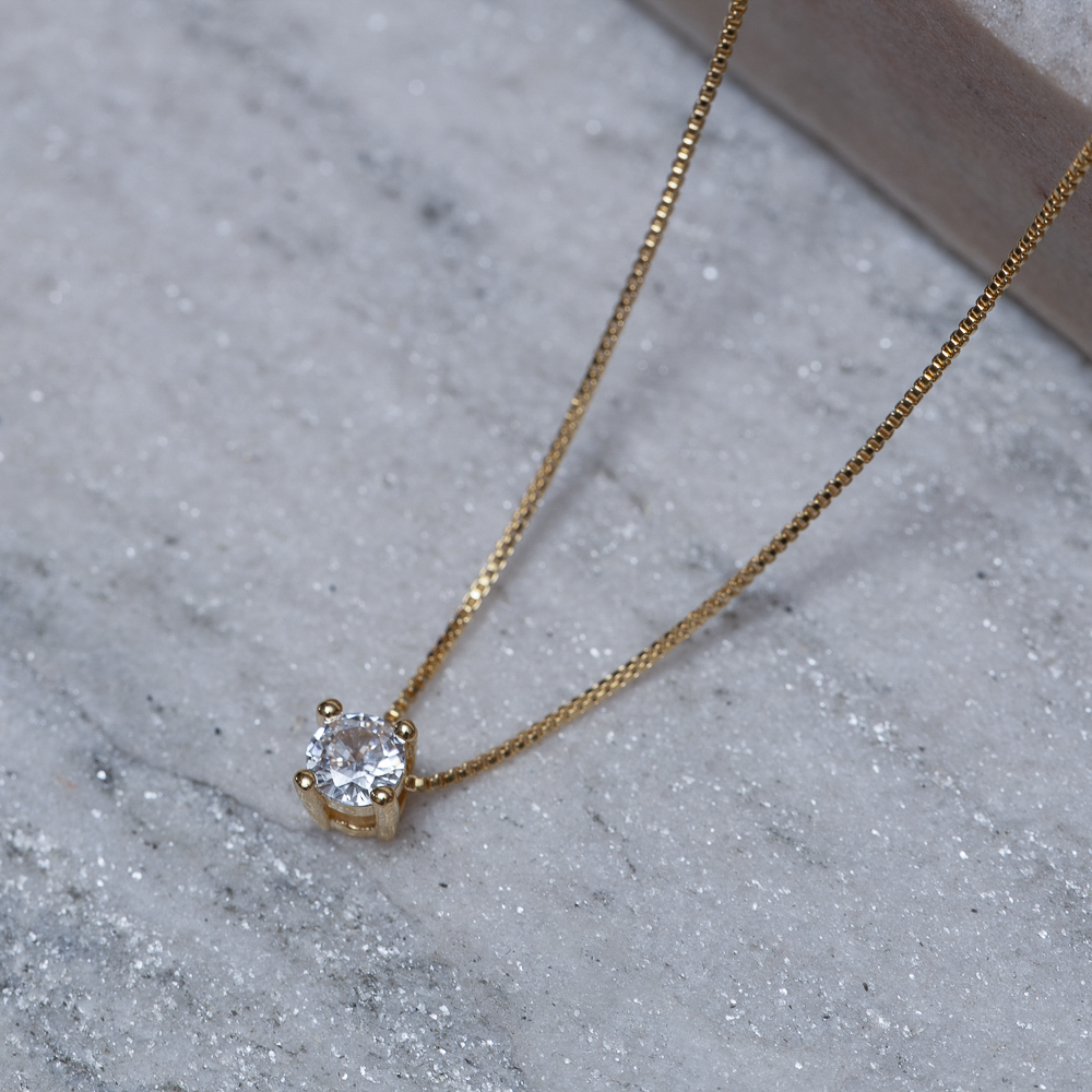 COLAR PONTO DE LUZ CRISTAL BANHO OURO 18K
