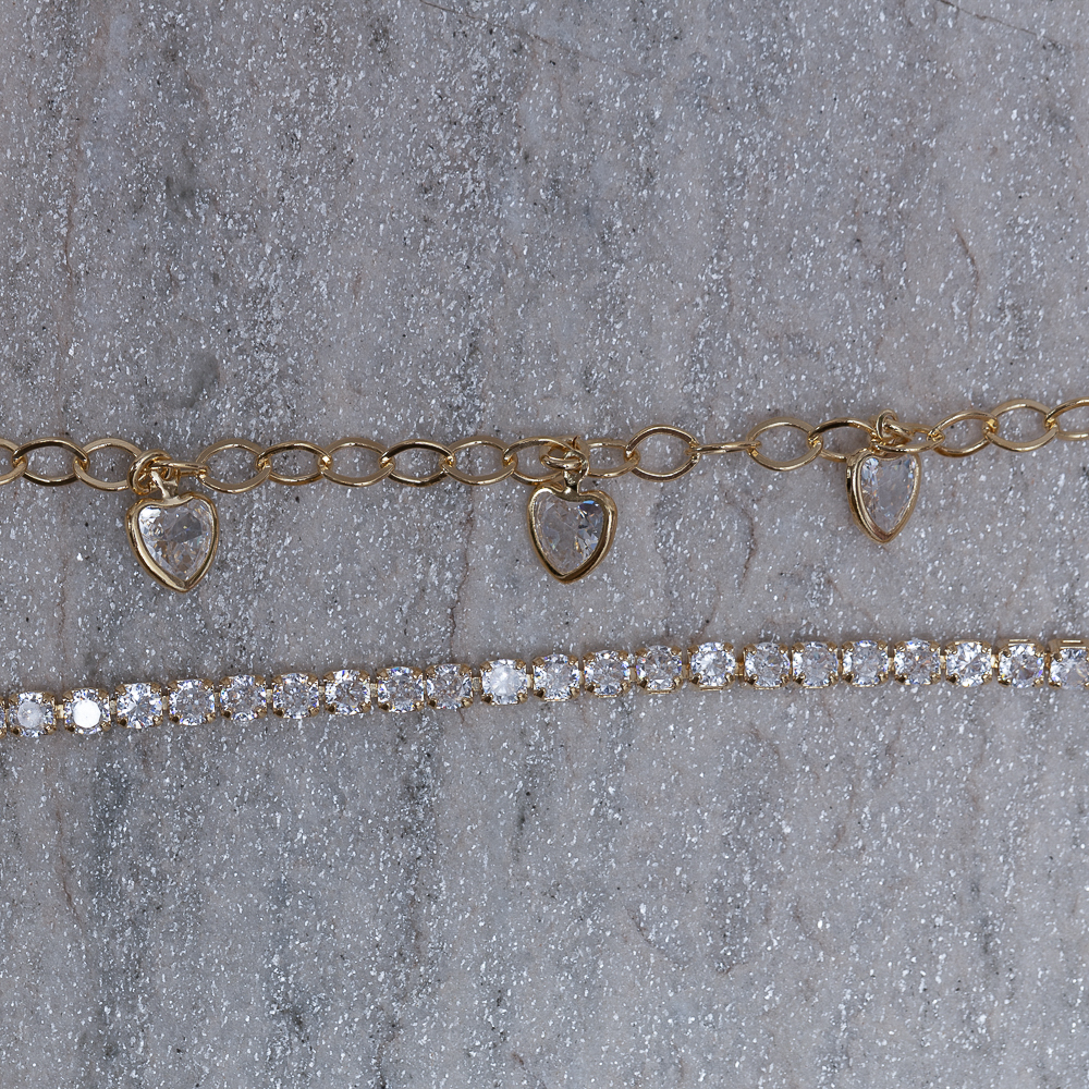 PULSEIRA DUPLA COM ZIRCÔNIAS E CORAÇÕES BANHO OURO 18K