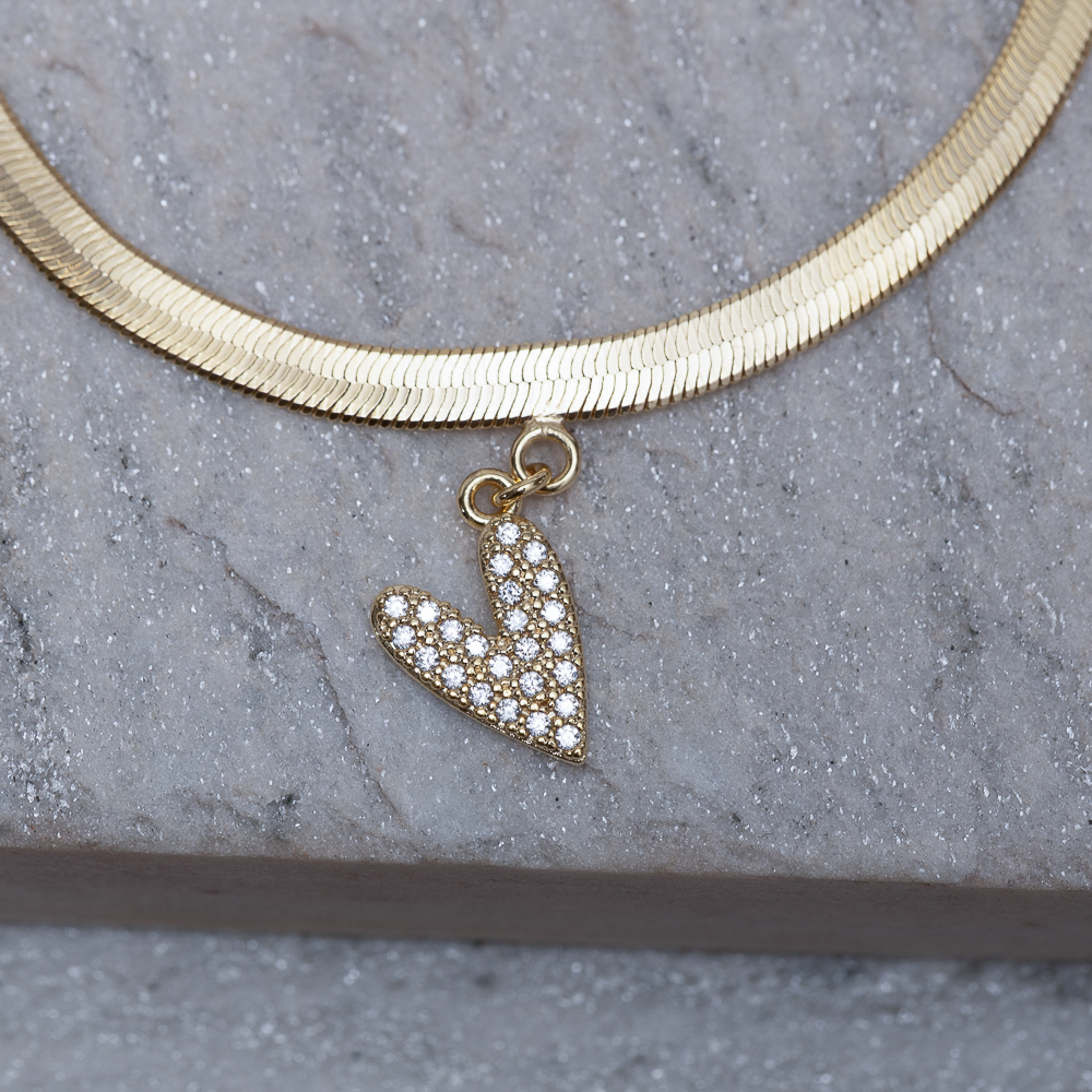 PULSEIRA FITA ESPELHADA COM PINGENTE CORAÇÃO BANHO 18K