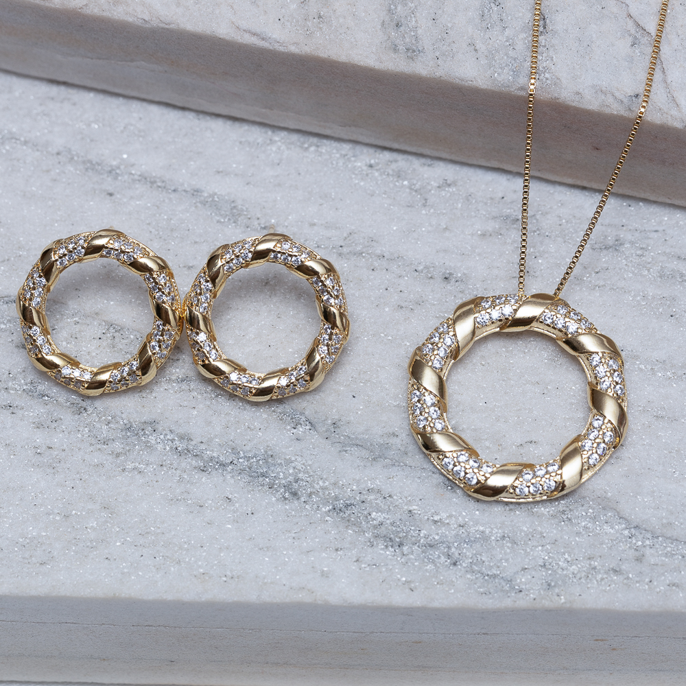CONJUNTO CÍRCULO COM ZIRCÔNIAS BANHO OURO 18K