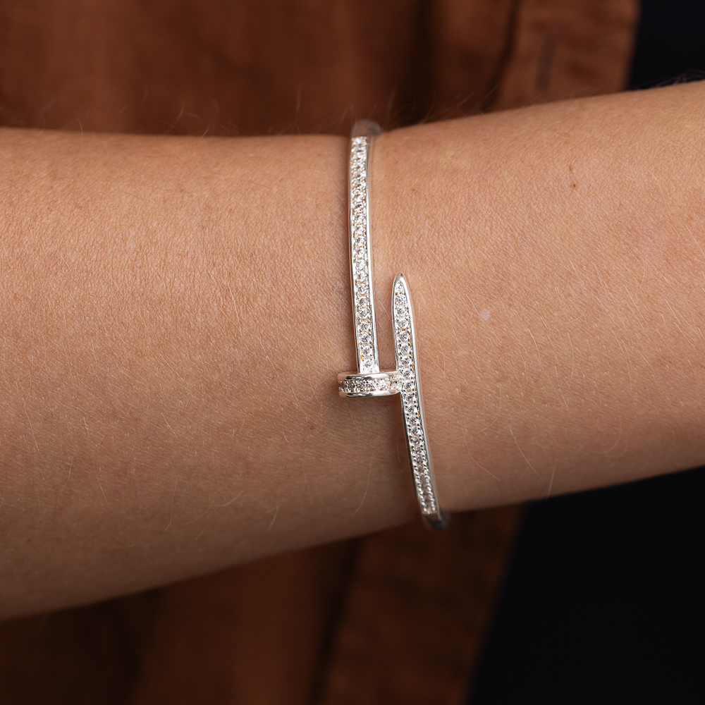 BRACELETE PREGO CRAVEJADO BANHO PRATA