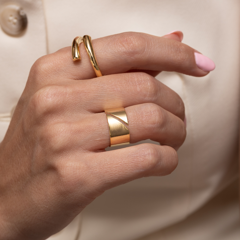 ANEL LISO REGULAGEM BANHO OURO 18K