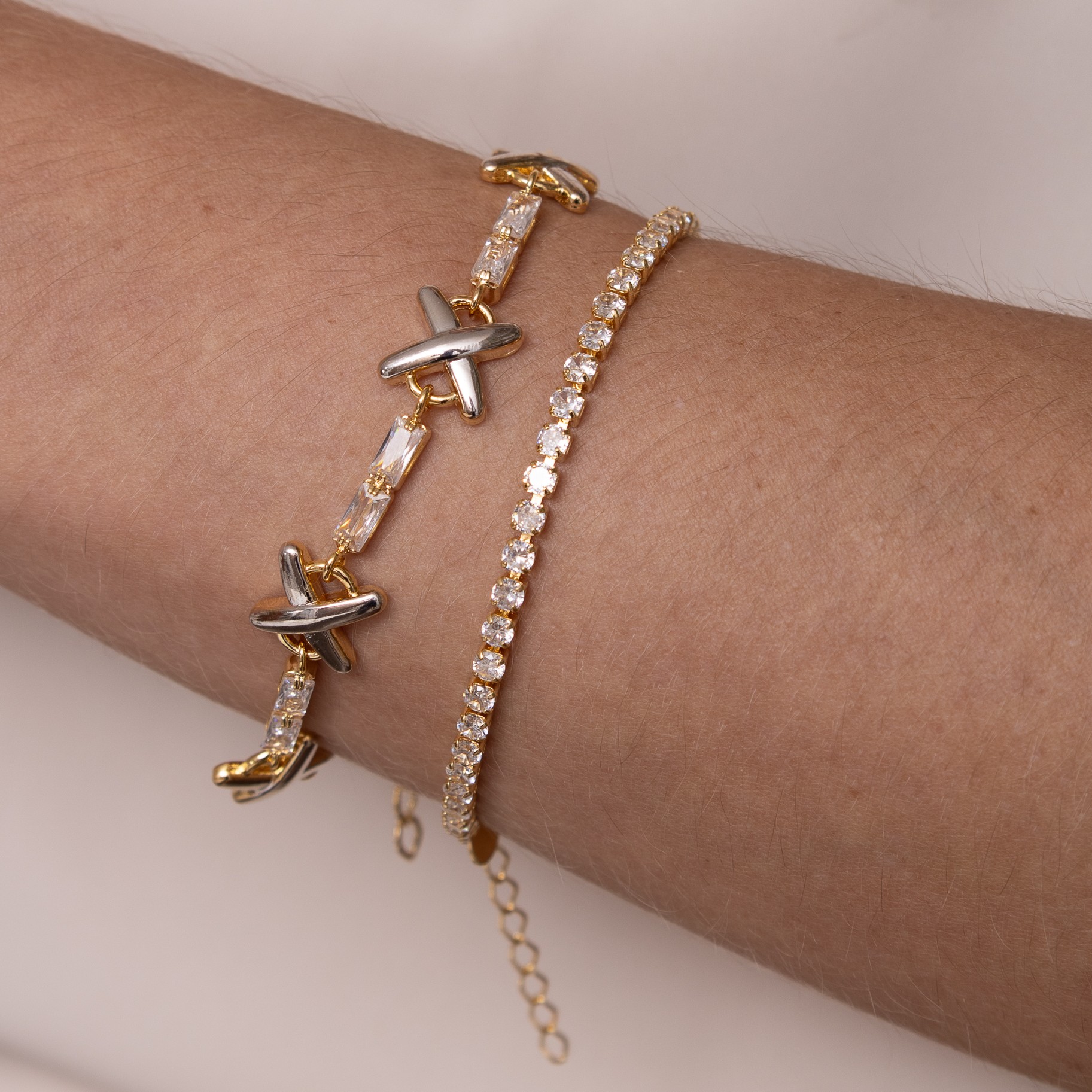 PULSEIRA RIVIERA P BANHO OURO 18K