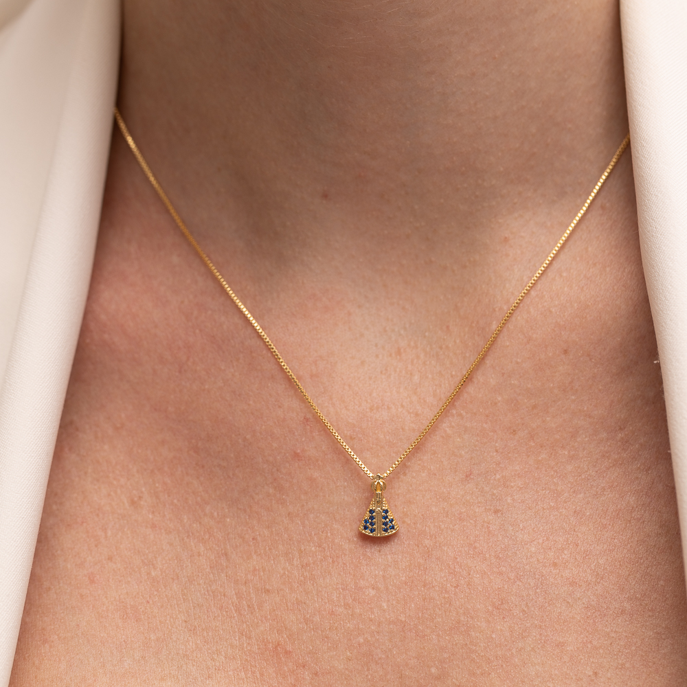 COLAR NOSSA SENHORA P MANTO AZUL BANHO OURO 18K