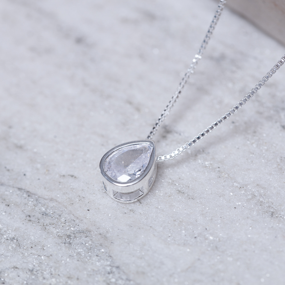 COLAR GOTA CRISTAL BANHO PRATA