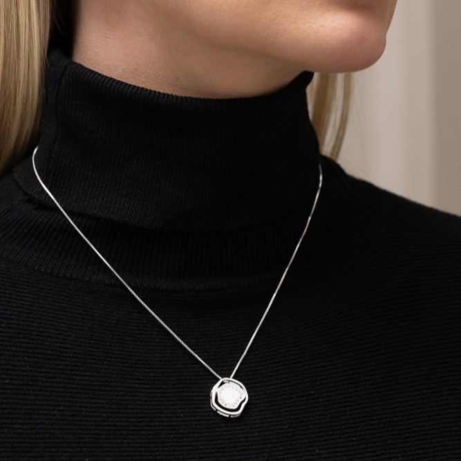 CONJUNTO ORGÂNICO COM ZIRCÔNIAS BANHO PRATA