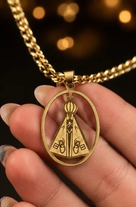 colar com pingente nossa senhora Aparecida