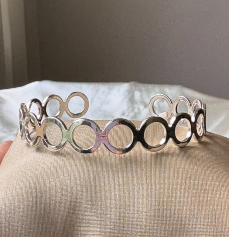 BRACELETE CÍRCULOS VAZADOS B. PRATA