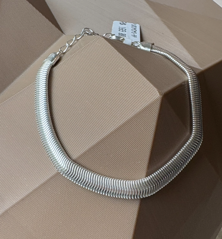 PULSEIRA EST. ESCAMA DUPLA MD B. PRATA
