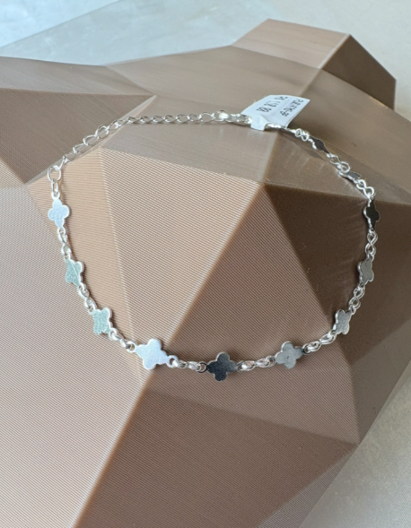 PULSEIRA TREVINHOS LISOS B. PRATA