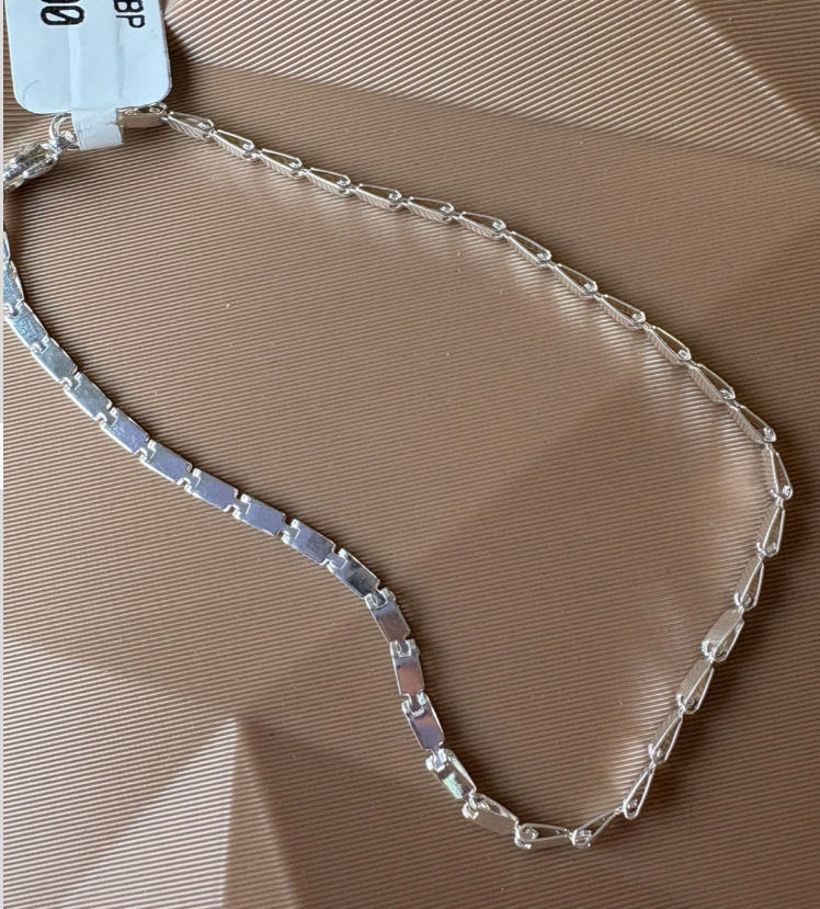 PULSEIRA FINA CHAPAS RETANGULARES B. PRATA