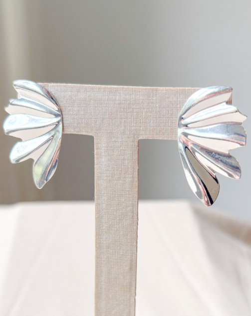 BRINCO ESTILO EAR CUFF ASAS B. PRATA