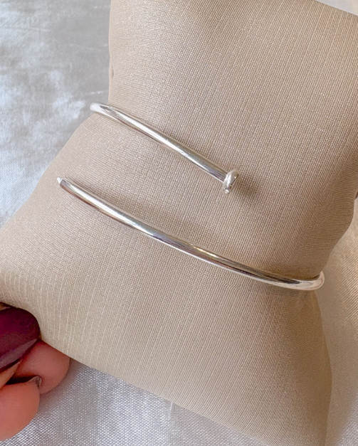 BRACELETE PREGO PRATA