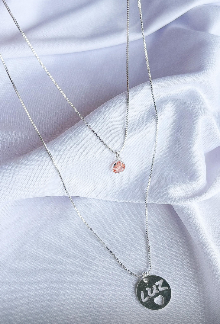 COLAR DUPLO MEDALHA LUZ + PEDRA B. PRATA