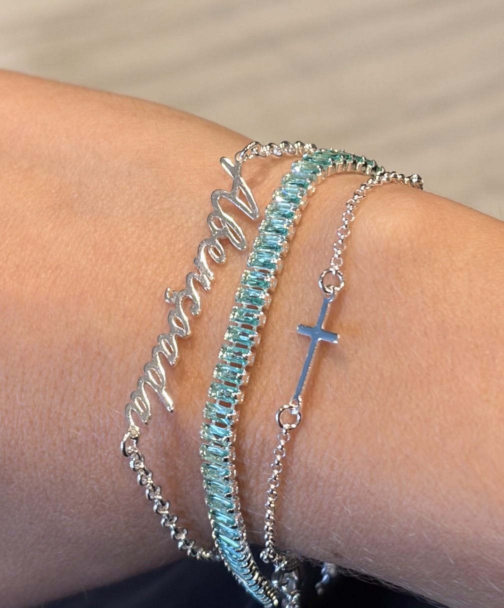 PULSEIRA DELICADA CRUZ LISA B. PRATA