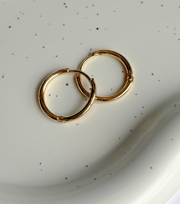 BRINCO ARGOLA CLICK LI B. OURO